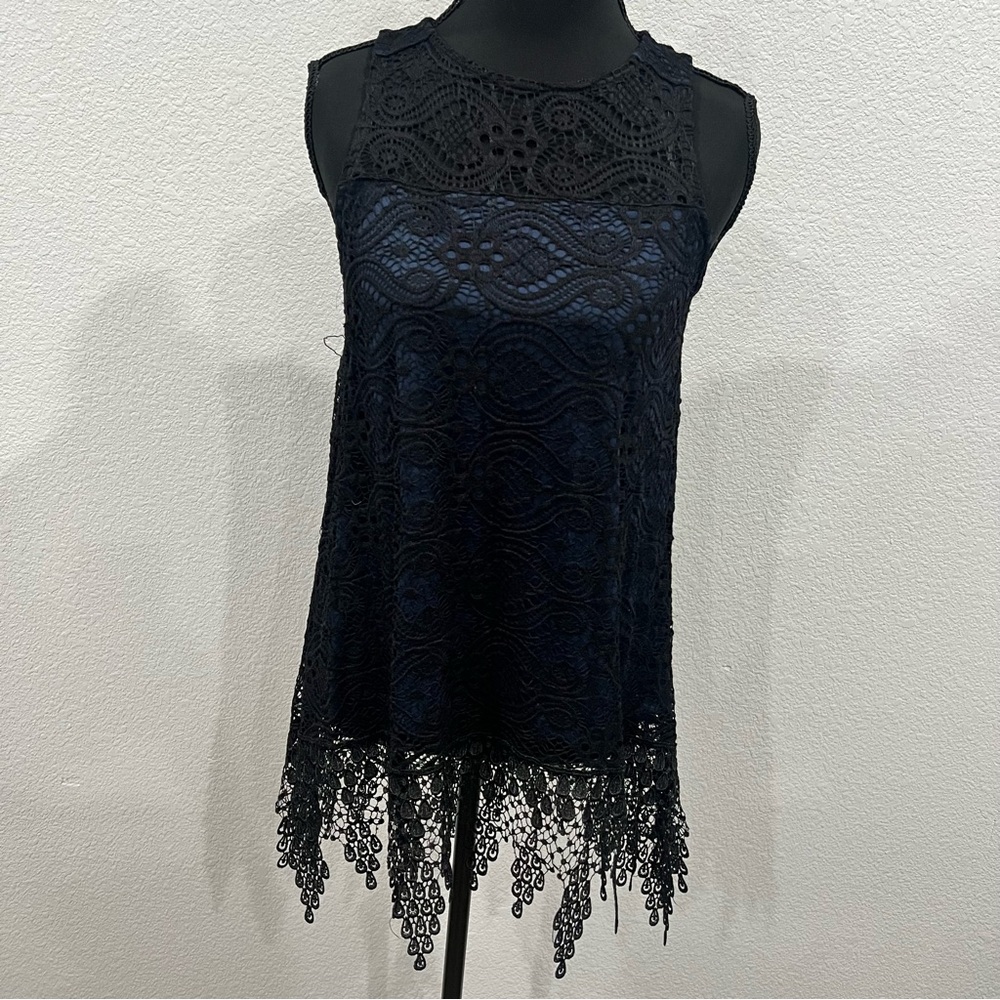 Altar'd State Midnight Lace Sleeveless Top
